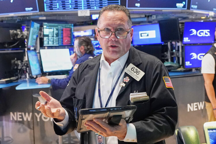 Most of Wall Street rises, but sinking AI stocks send it lower for the week